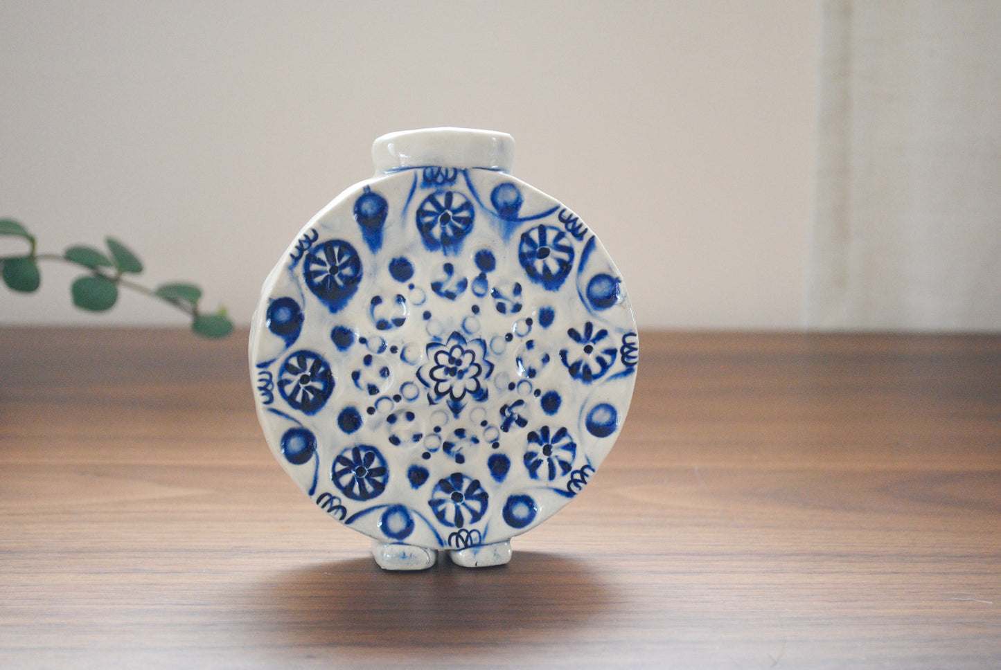 Round Radial Vase
